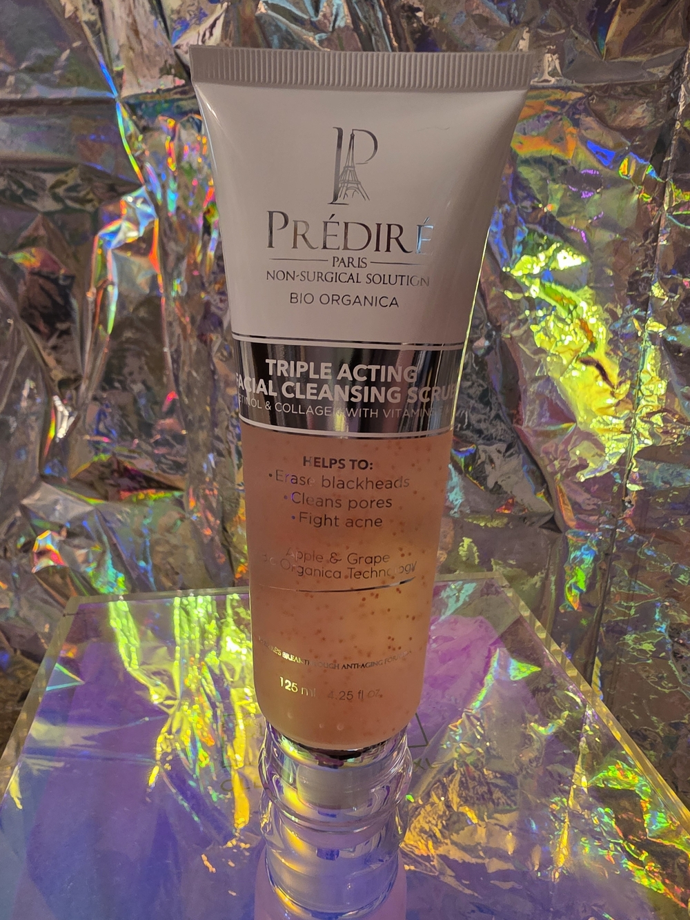 Prédiré Triple Acting Facial Cleansing Scrub - Peach/Coral Gel